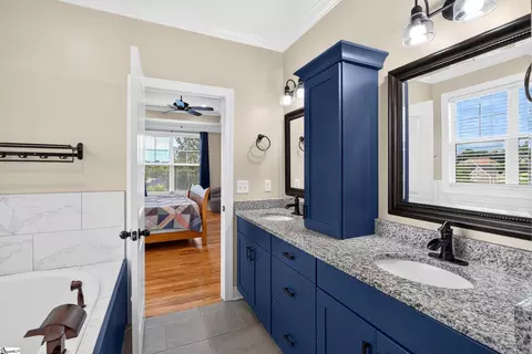 Bath - 342 Reflection Dr, Lyman, SC 29365 photo 3 of 6