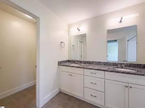 Bath - 155 Eagle Ridge Dr, Chesnee, SC 29323 photo 1 of 3