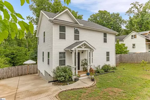 415 Poole St, Woodruff, SC 29388