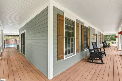Exterior - 320 Watson Rd, Easley, SC 29642 photo 5 of 15