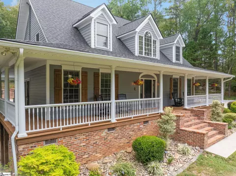 Exterior - 320 Watson Rd, Easley, SC 29642 photo 2 of 15