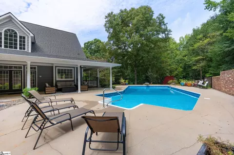 Exterior - 320 Watson Rd, Easley, SC 29642 photo 10 of 15