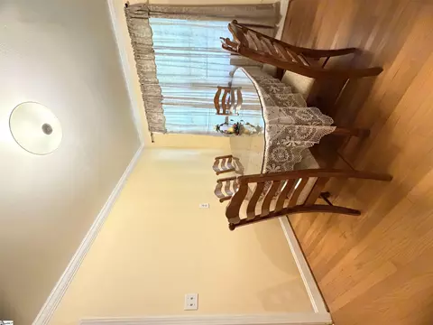 Dining - 100 Branike Dr, Duncan, SC 29334 photo 1 of 2