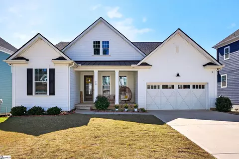 460 Galleron Ct, Fountain Inn, SC 29644