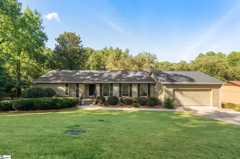 209 E Kenilworth Dr, Greenville, SC 29615
