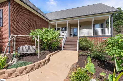 Exterior - 109 Harrison Rd, Easley, SC 29642 photo 4 of 10