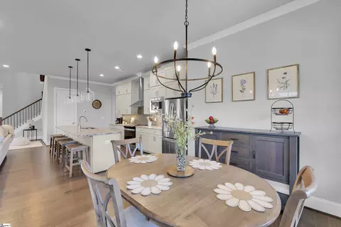 Dining - 103 Ridan Rd, Mauldin, SC 29662 photo 2 of 2