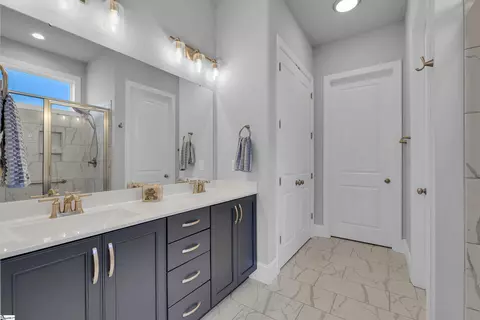 Bath - 103 Ridan Rd, Mauldin, SC 29662 photo 1 of 4