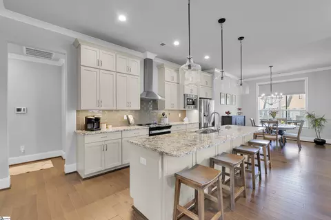 Kitchen - 103 Ridan Rd, Mauldin, SC 29662 photo 1 of 2