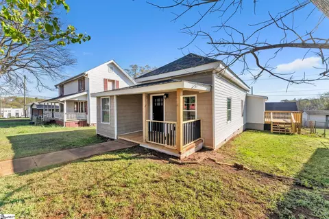 Exterior - 4 Walnut St, Startex, SC 29377 photo 1 of 2