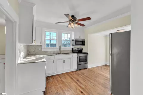 Kitchen - 4 Walnut St, Startex, SC 29377 photo 1 of 3