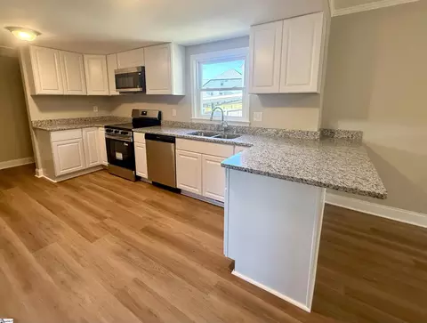 Kitchen - 160 J St, Greer, SC 29651 photo 2 of 2