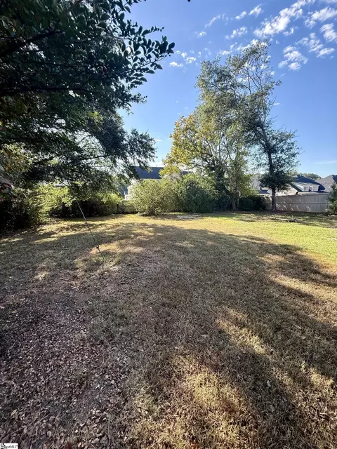 Exterior - 160 J St, Greer, SC 29651 photo 3 of 6