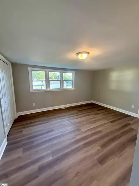 Other - 160 J St, Greer, SC 29651 photo 3 of 8