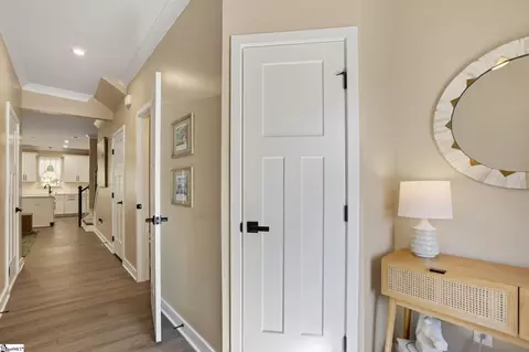 Entry Way - 67 Connaught Ct, Mauldin, SC 29662 photo 3 of 6