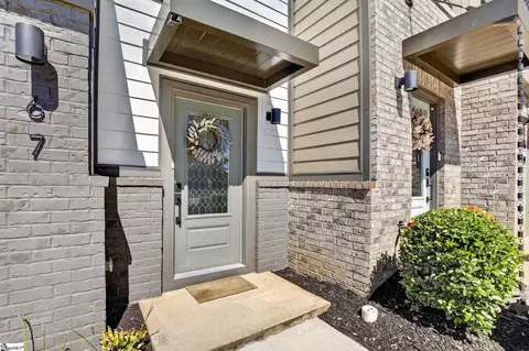 Entry Way - 67 Connaught Ct, Mauldin, SC 29662 photo 1 of 6