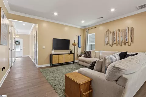Entry Way - 67 Connaught Ct, Mauldin, SC 29662 photo 6 of 6