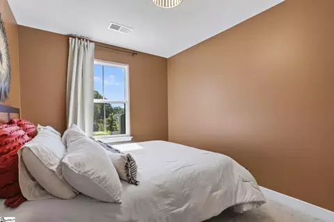 Bedroom - 67 Connaught Ct, Mauldin, SC 29662 photo 4 of 6