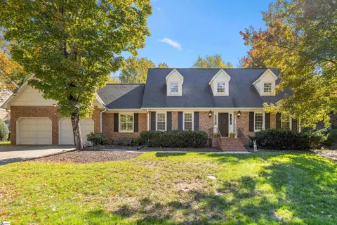 409 Sweetwater Rd, Greer, SC 29650