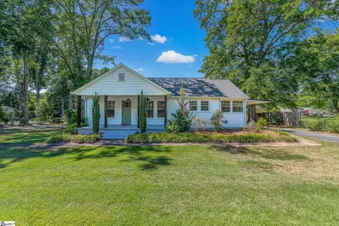4405 Old Buncombe Rd, Greenville, SC 29617