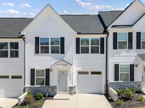 1262 Balsa Tree Dr, Spartanburg, SC 29306