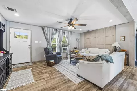 242 Mattie Campbell Rd, Honea Path, SC 29654 photo 5