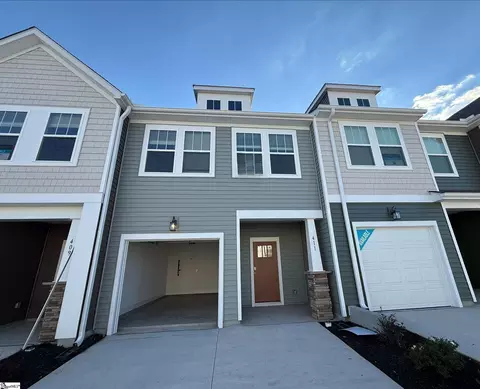 411 Alicat Dr, Simpsonville, SC 29680