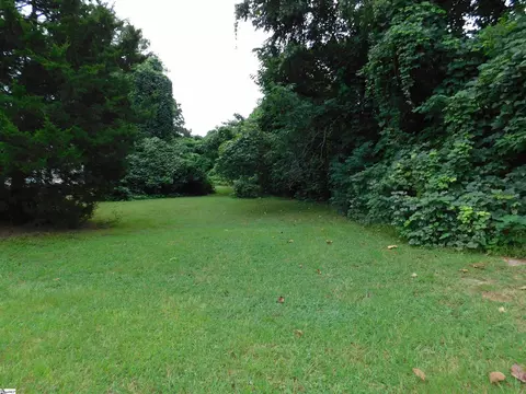 127 Bomar Ave, Spartanburg, SC 29306