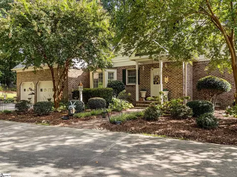 Exterior - 100 Crestview Dr, Union, SC 29379 photo 8 of 13
