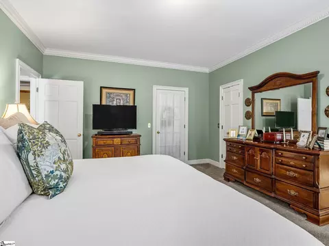 Bedroom - 100 Crestview Dr, Union, SC 29379 photo 2 of 10