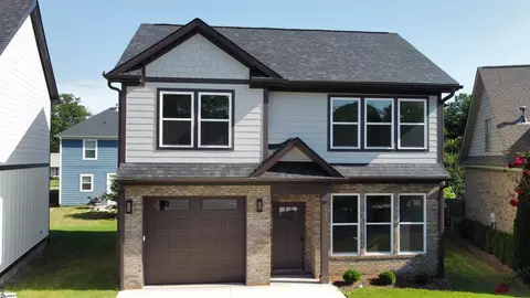 433 Ambiance Ct, Spartanburg, SC 29301