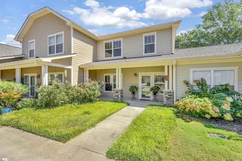 102 Rusty Brook Rd, Taylors, SC 29687
