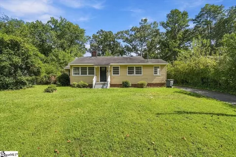 101 Arlo Ct, Spartanburg, SC 29306
