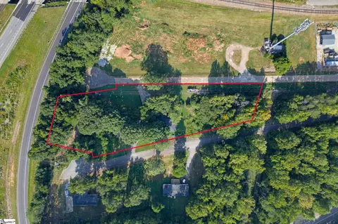 12 Landscape Ln, Piedmont, SC 29673
