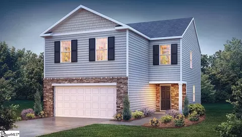 135 Cranford Rd, Fountain Inn, SC 29644