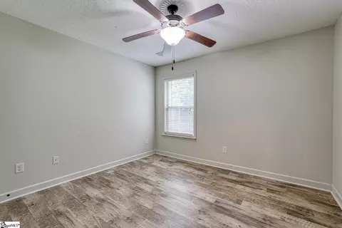 Bedroom - 560 Semillon Ln, Moore, SC 29369 photo 4 of 6