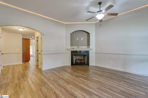 Living - 560 Semillon Ln, Moore, SC 29369 photo 1 of 4