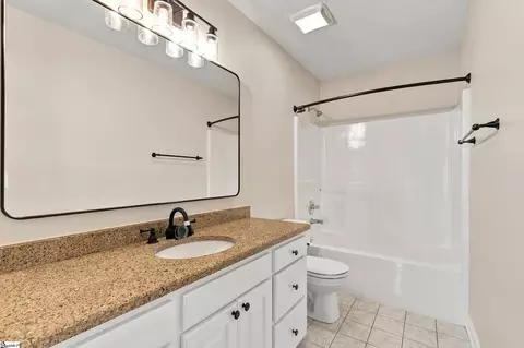 Bath - 115 Lennox Ln, Easley, SC 29642 photo 3 of 3