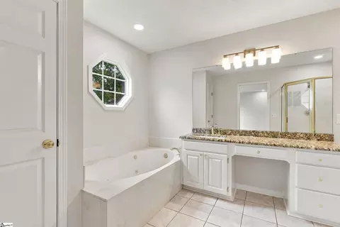 Bath - 115 Lennox Ln, Easley, SC 29642 photo 1 of 3