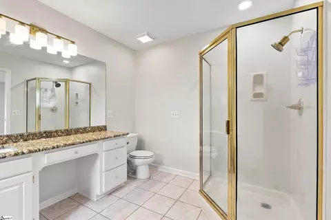 Bath - 115 Lennox Ln, Easley, SC 29642 photo 2 of 3