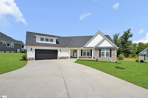 309 Blue Rock Ct, Travelers Rest, SC 29690