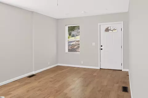 Living - 153 Cobb St, Easley, SC 29640 photo 4 of 4