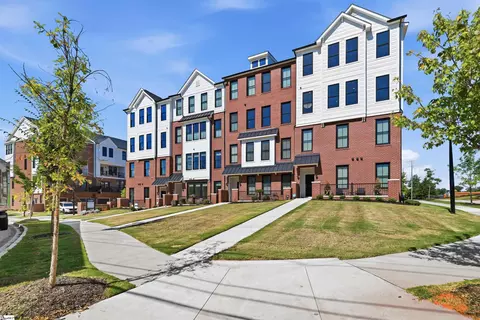 104 Westfield St # B, Greenville, SC 29601