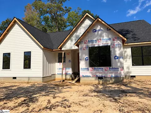 1048 Goodjoin Rd, Campobello, SC 29322