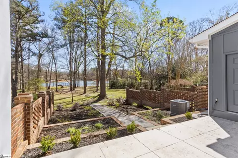 Exterior - 214 Holiday East Ave, Clemson, SC 29631 photo 3 of 6
