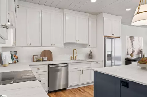 Kitchen - 214 Holiday East Ave, Clemson, SC 29631 photo 3 of 3
