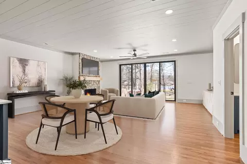 Living - 214 Holiday East Ave, Clemson, SC 29631 photo 1 of 2