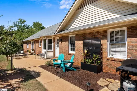 Exterior - 214 Devon Way, Anderson, SC 29621 photo 4 of 7