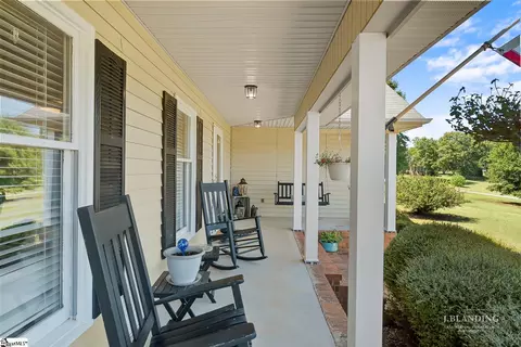 Exterior - 214 Devon Way, Anderson, SC 29621 photo 2 of 7