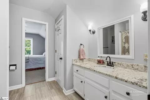 Bath - 214 Devon Way, Anderson, SC 29621 photo 3 of 4